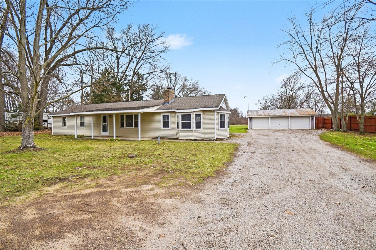 3245 138th Avenue, Hamilton, MI, 49419-9555