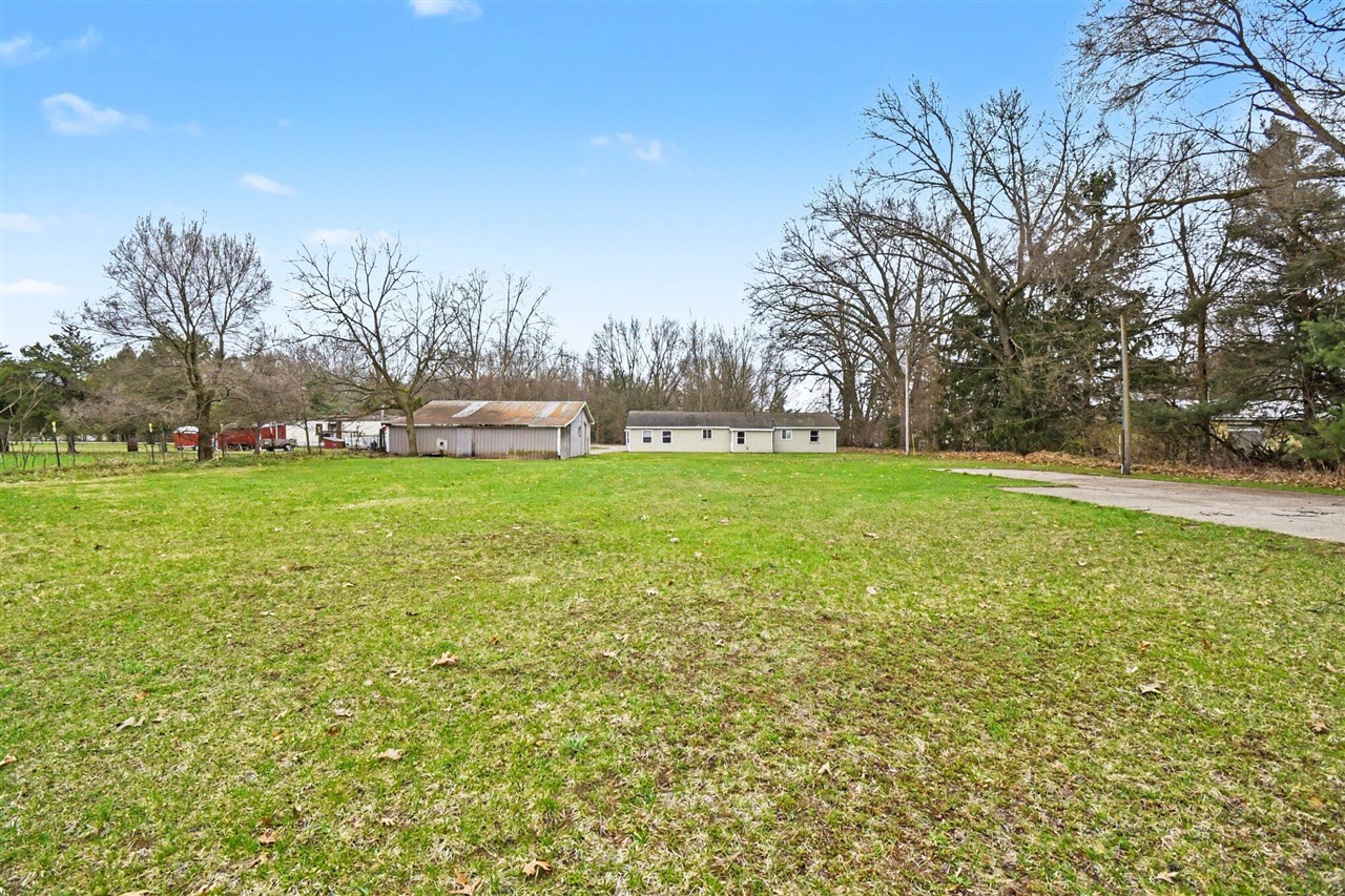 3245 138th Avenue, Hamilton, MI, 49419-9555