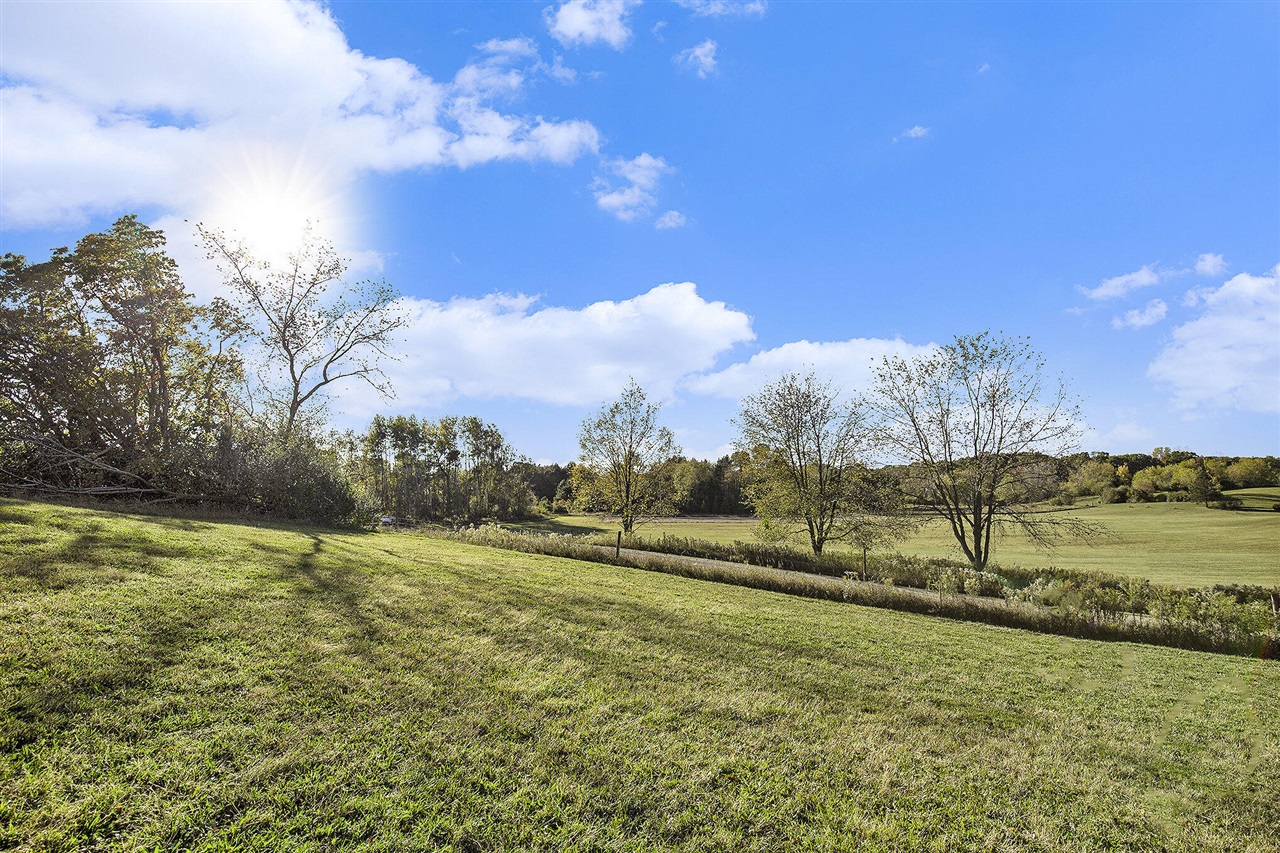 6211 Cannonsburg Road, Belmont, MI, 49306