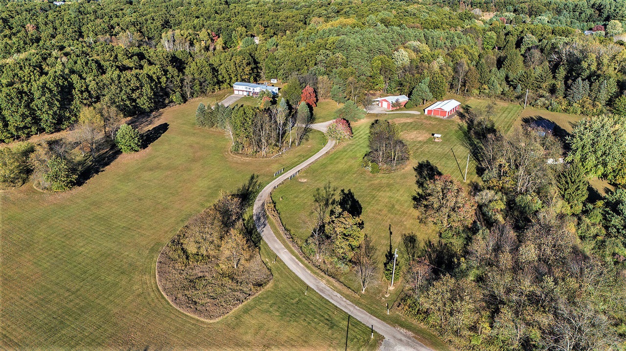 6211 Cannonsburg Road, Belmont, MI, 49306