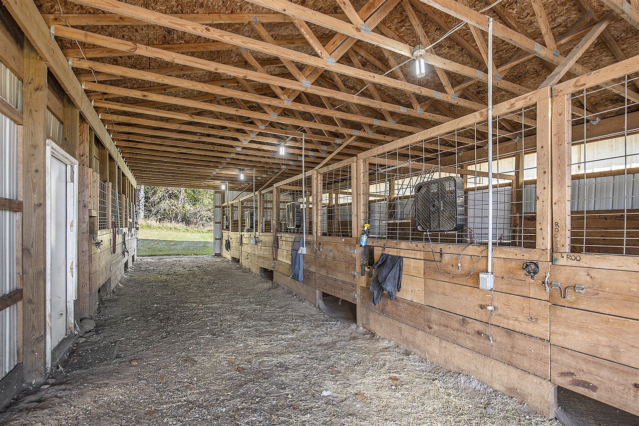 6211 Cannonsburg Road, Belmont, MI, 49306