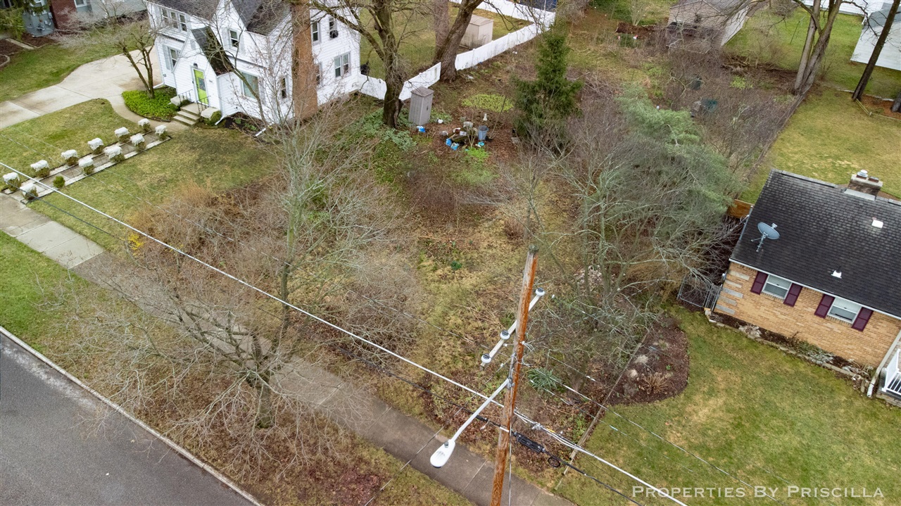 938 Northwood Street, Grand Rapids, MI, 49505-3702