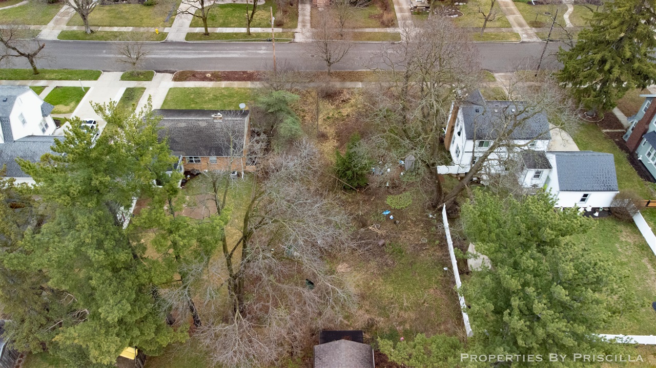 938 Northwood Street, Grand Rapids, MI, 49505-3702