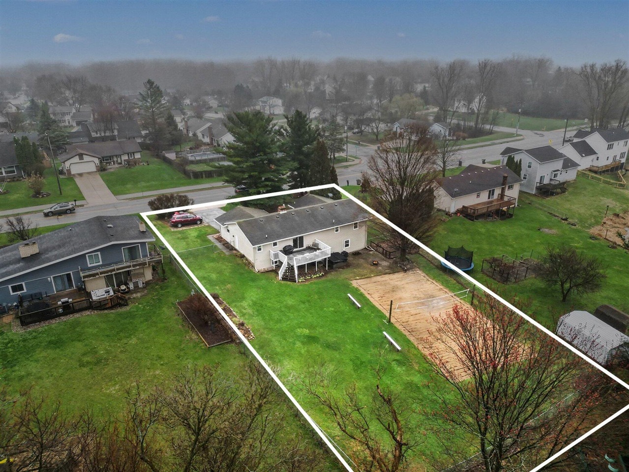 1665 Forest Hill Avenue, Grand Rapids, MI, 49546-6266