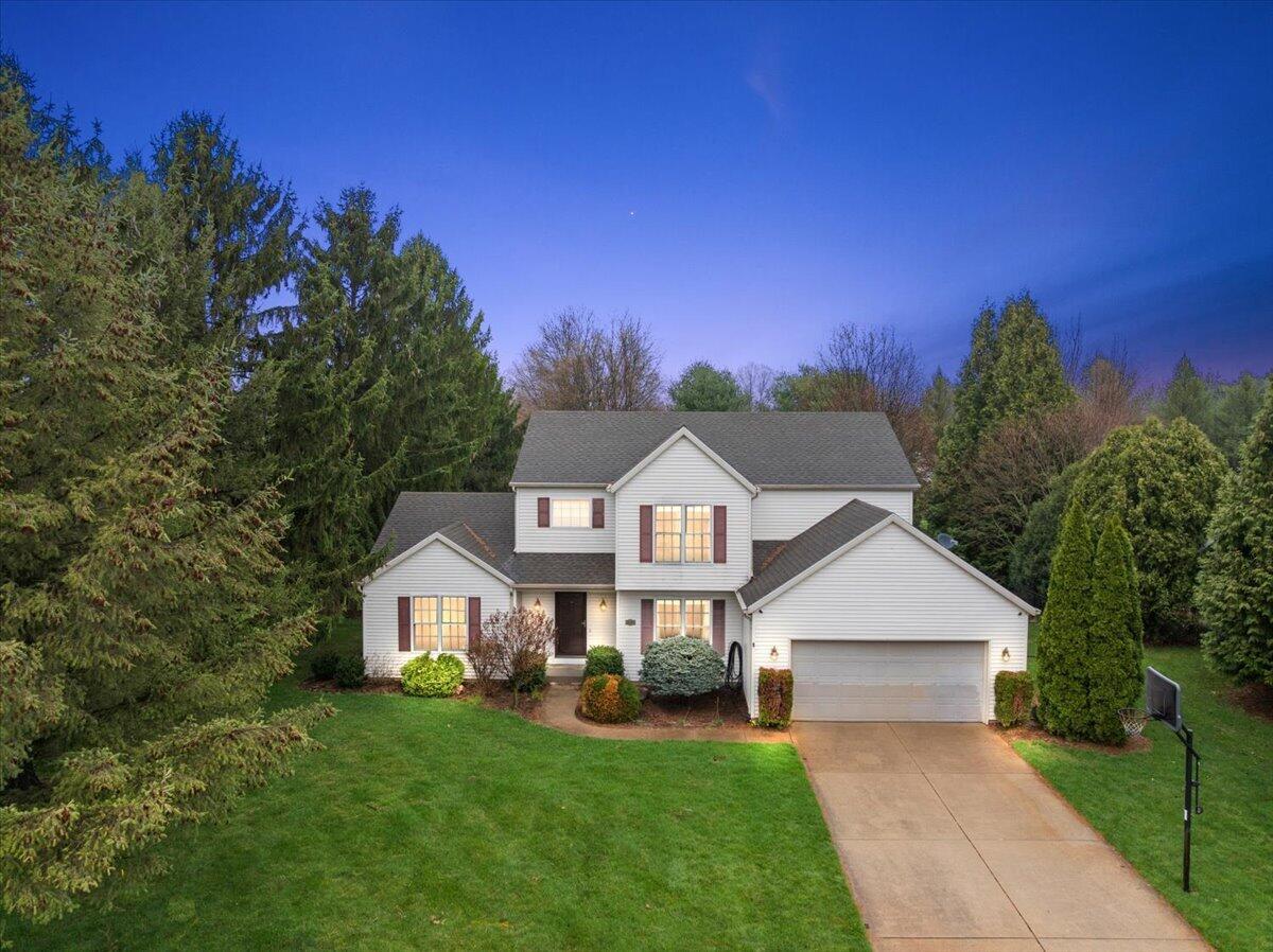 1701 J W Way, Saint Joseph, MI, 49085-9648