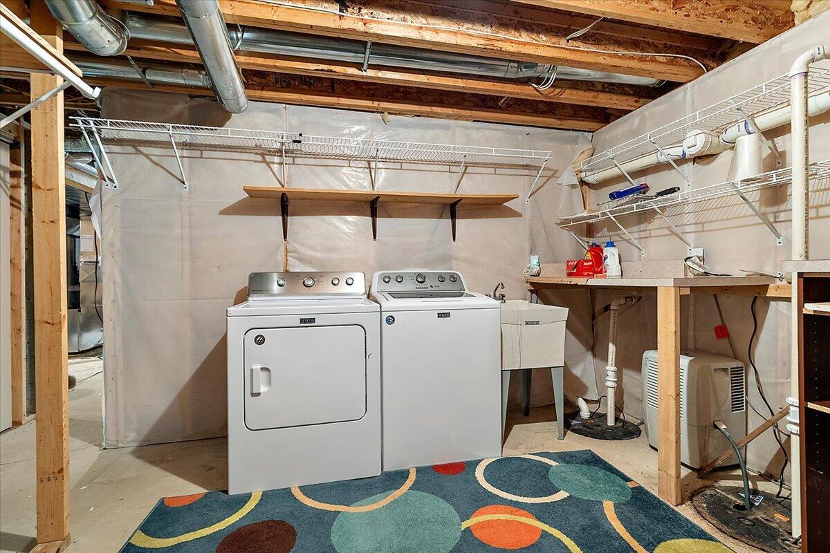 1701 J W Way, Saint Joseph, MI, 49085-9648