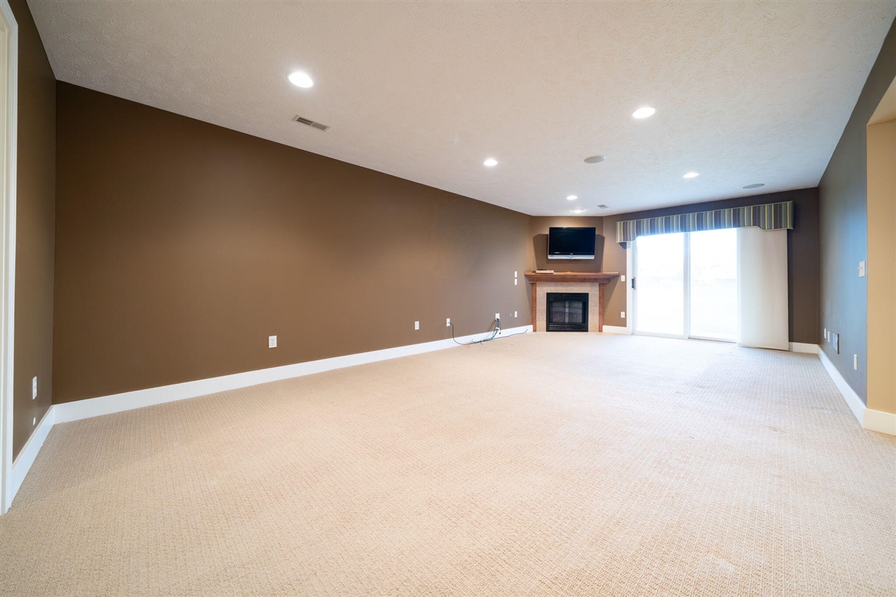 7105 Baltic Drive, Byron Center, MI, 49315-8090