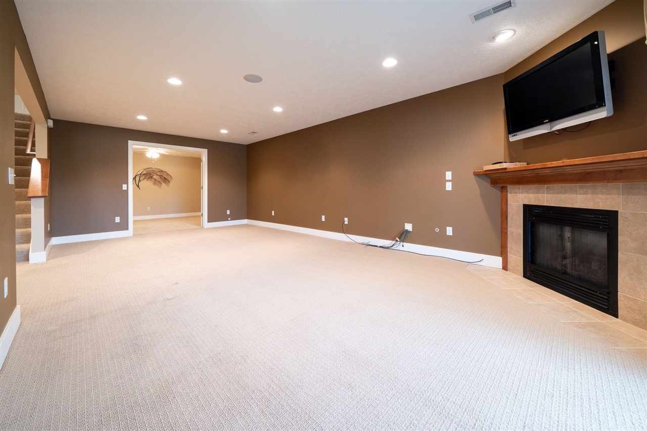 7105 Baltic Drive, Byron Center, MI, 49315-8090