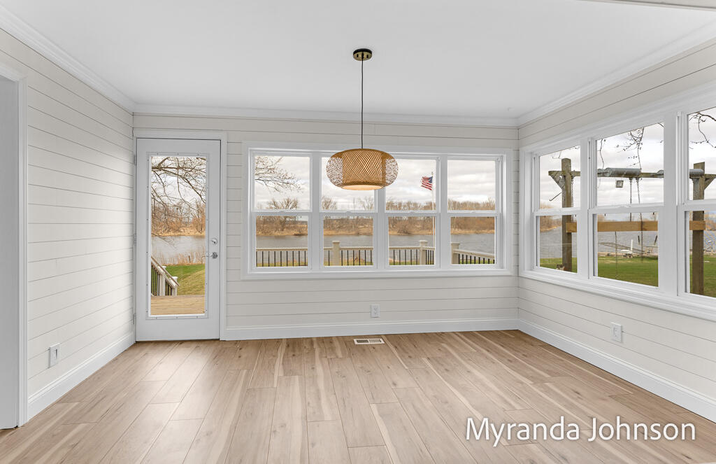 14661 Mercury Drive, Grand Haven, MI, 49417