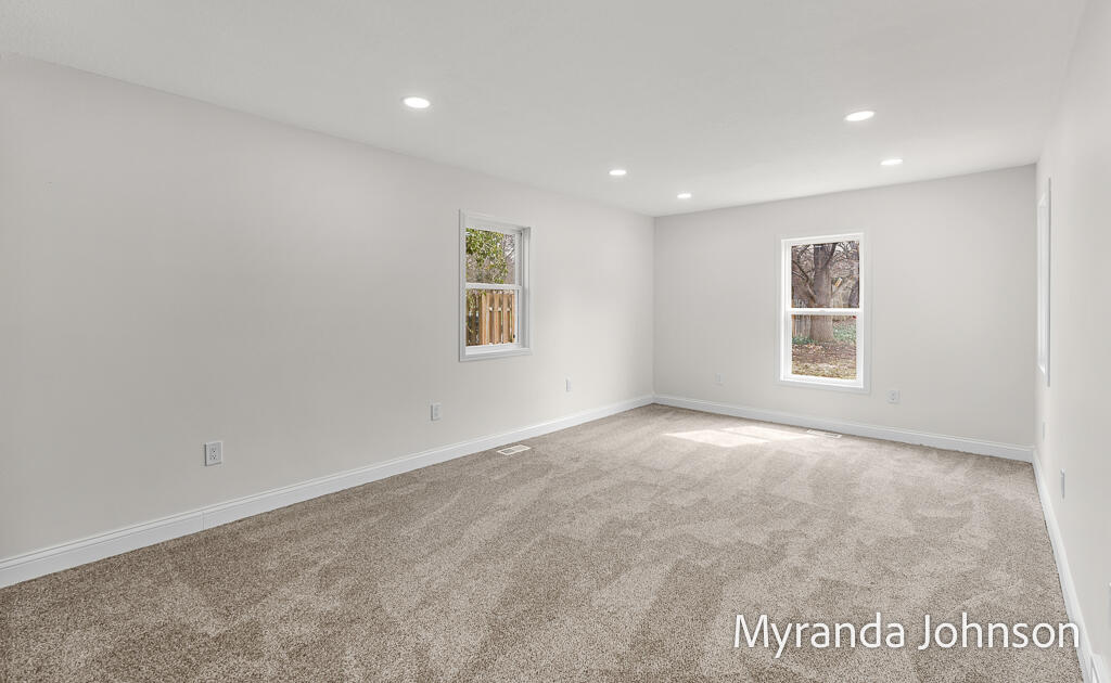 14661 Mercury Drive, Grand Haven, MI, 49417