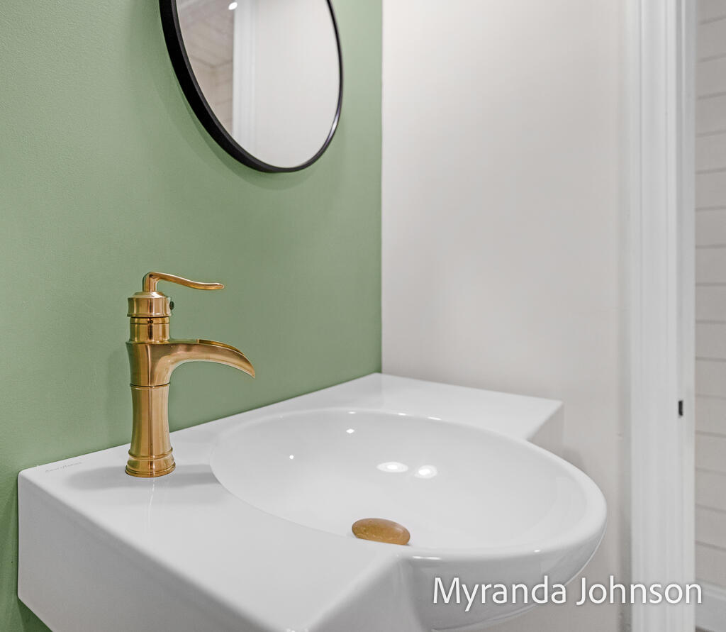 14661 Mercury Drive, Grand Haven, MI, 49417