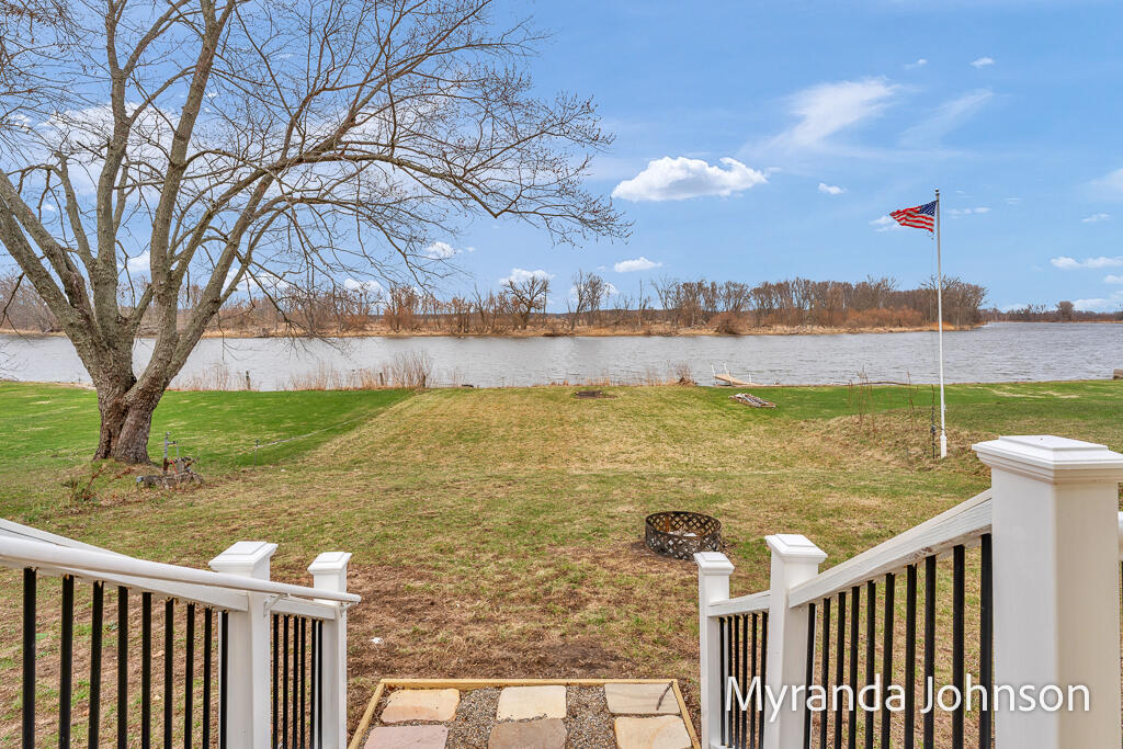 14661 Mercury Drive, Grand Haven, MI, 49417