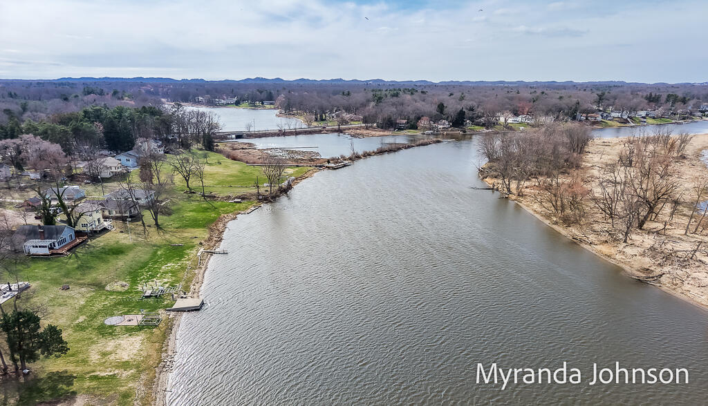 14661 Mercury Drive, Grand Haven, MI, 49417