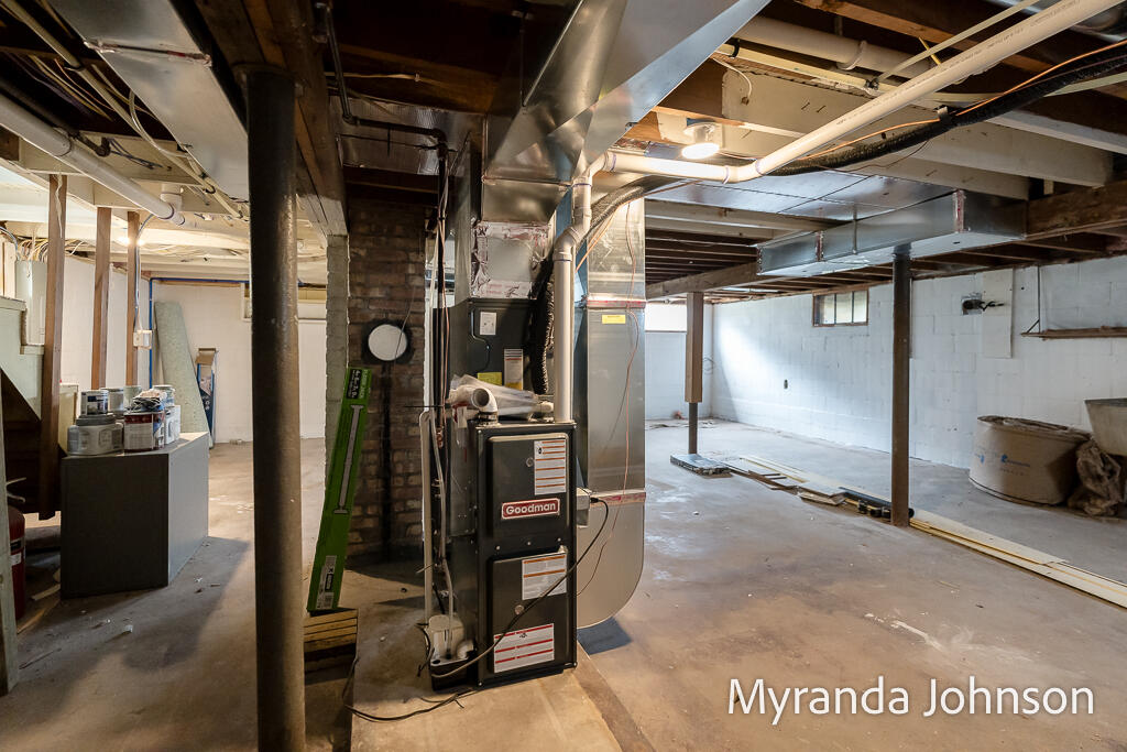 14661 Mercury Drive, Grand Haven, MI, 49417