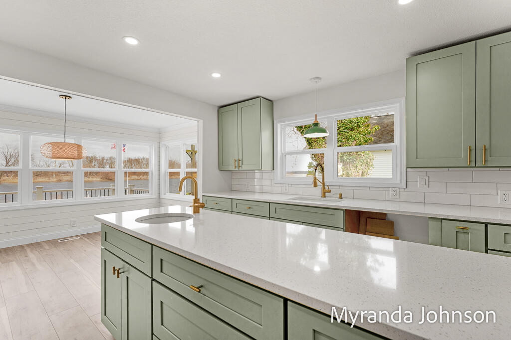 14661 Mercury Drive, Grand Haven, MI, 49417