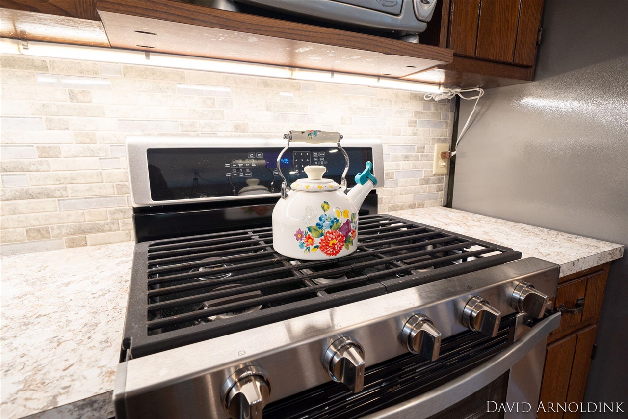 6264 140th Avenue, Holland, MI, 49423-9732