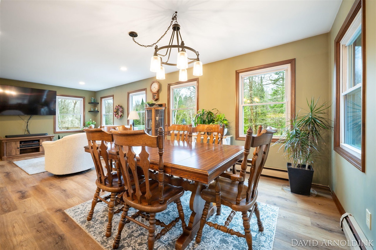 6264 140th Avenue, Holland, MI, 49423-9732