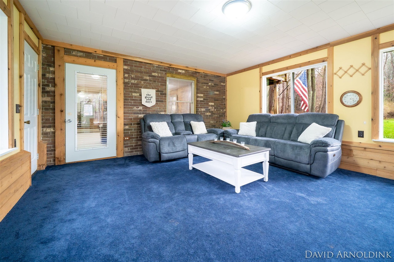 6264 140th Avenue, Holland, MI, 49423-9732