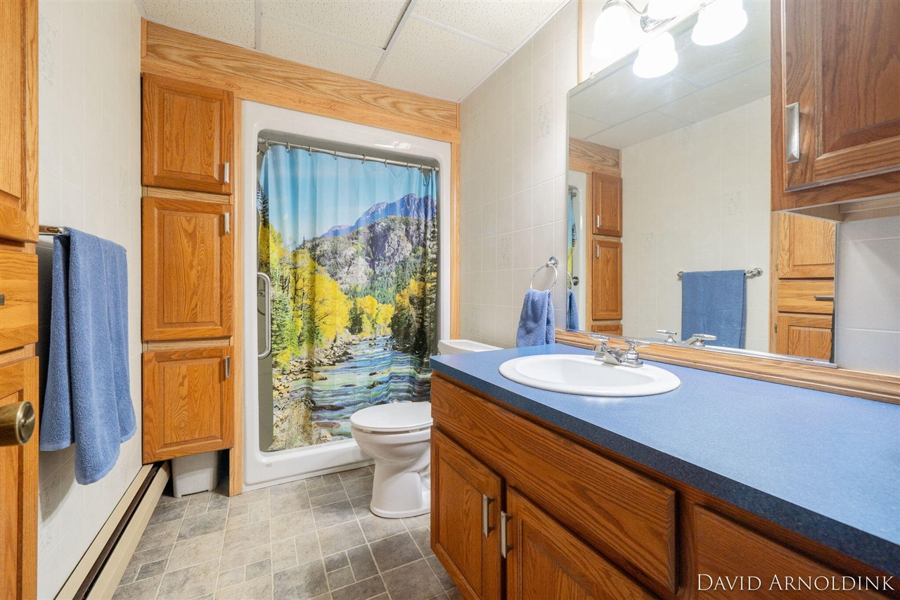 6264 140th Avenue, Holland, MI, 49423-9732