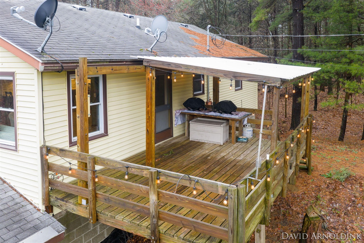 6264 140th Avenue, Holland, MI, 49423-9732