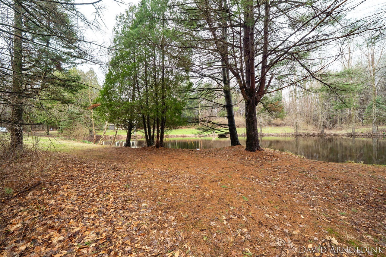 6264 140th Avenue, Holland, MI, 49423-9732