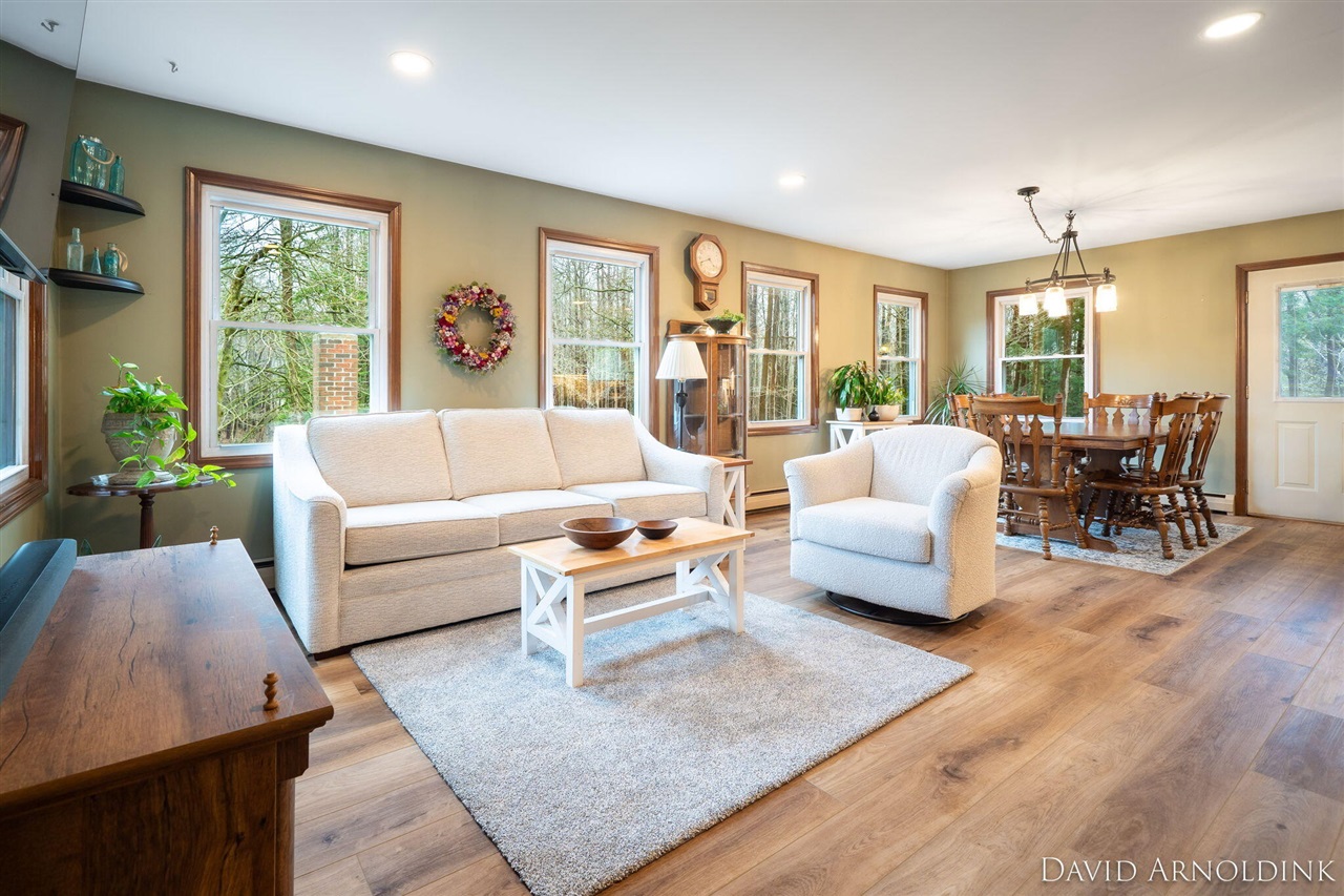 6264 140th Avenue, Holland, MI, 49423-9732