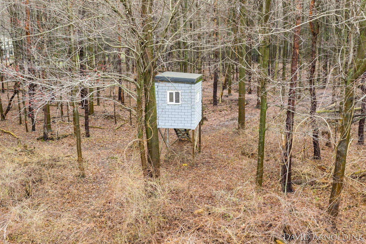 6264 140th Avenue, Holland, MI, 49423-9732