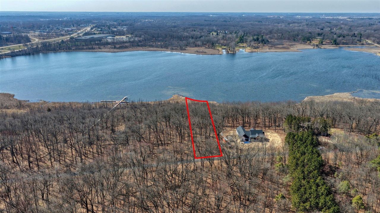 Sanctuary Drive, Jackson, MI, 49201-7657