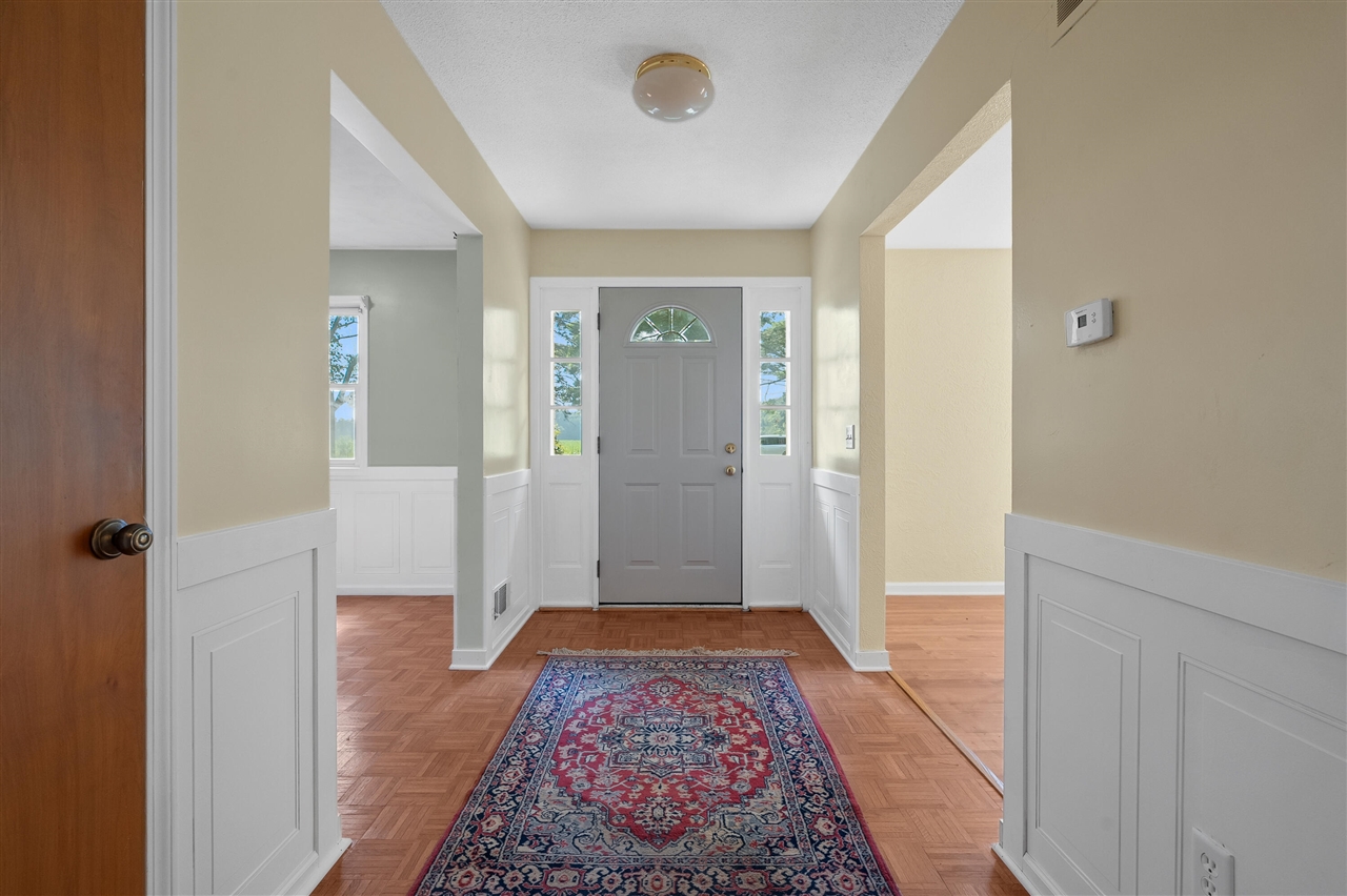 8218 N 37th Street, Richland, MI, 49083-9339