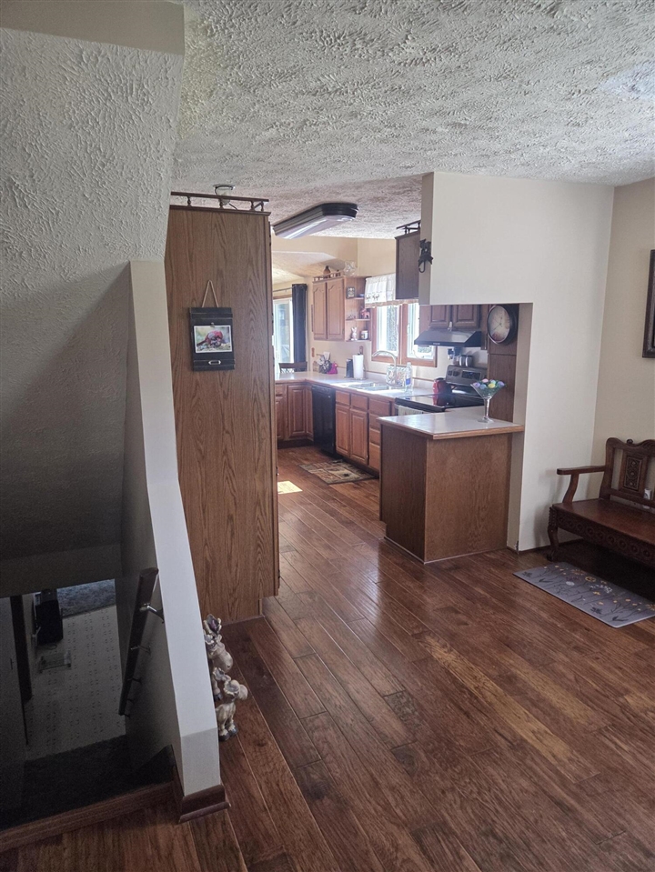 26641 60th Avenue, Mattawan, MI, 49071-9511