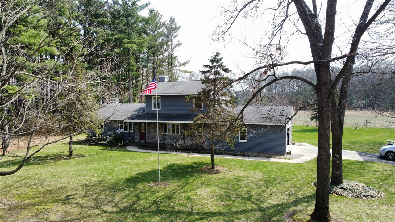 26641 60th Avenue, Mattawan, MI, 49071-9511