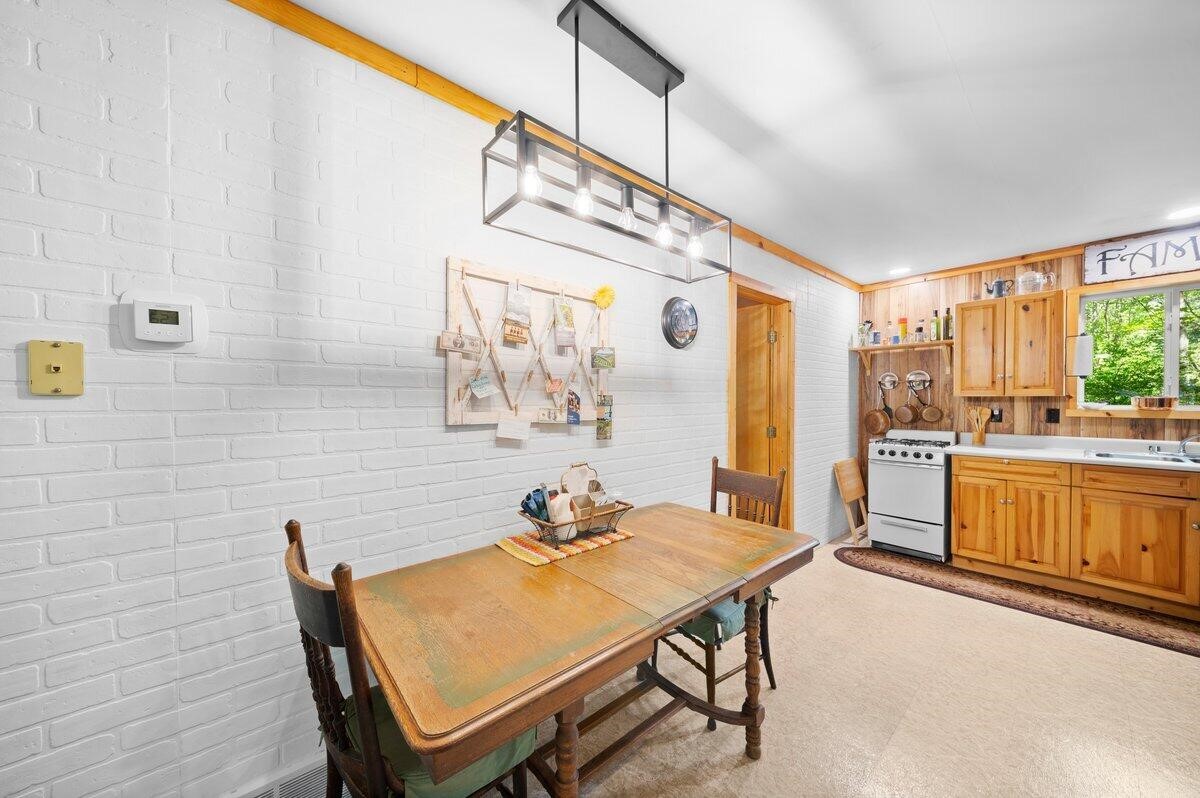 20308 Lakeview Drive, Tustin, MI, 49688-8286