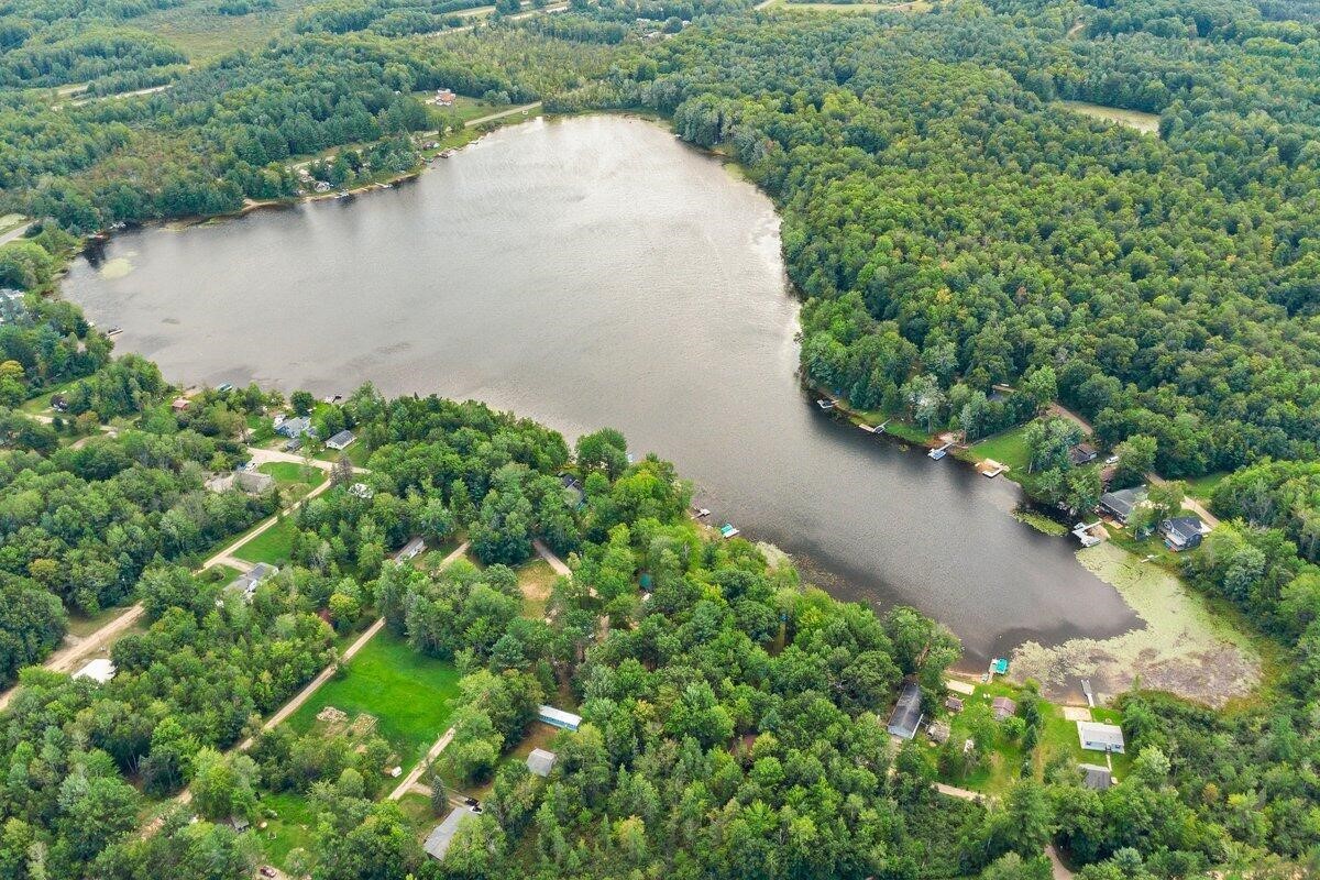 20308 Lakeview Drive, Tustin, MI, 49688-8286