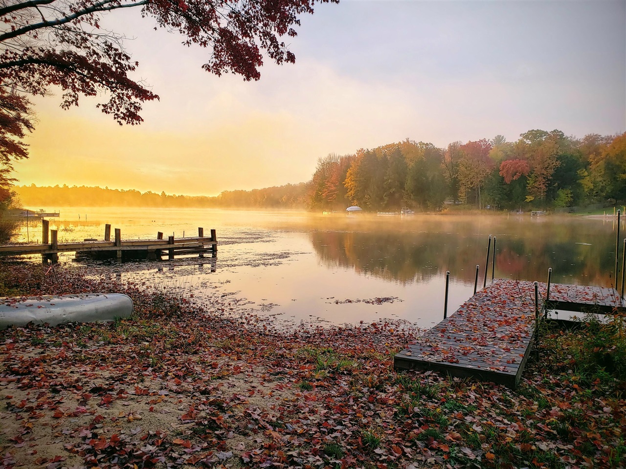 20308 Lakeview Drive, Tustin, MI, 49688-8286