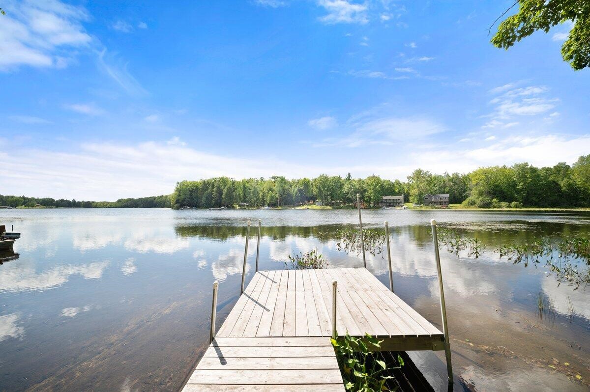 20308 Lakeview Drive, Tustin, MI, 49688-8286