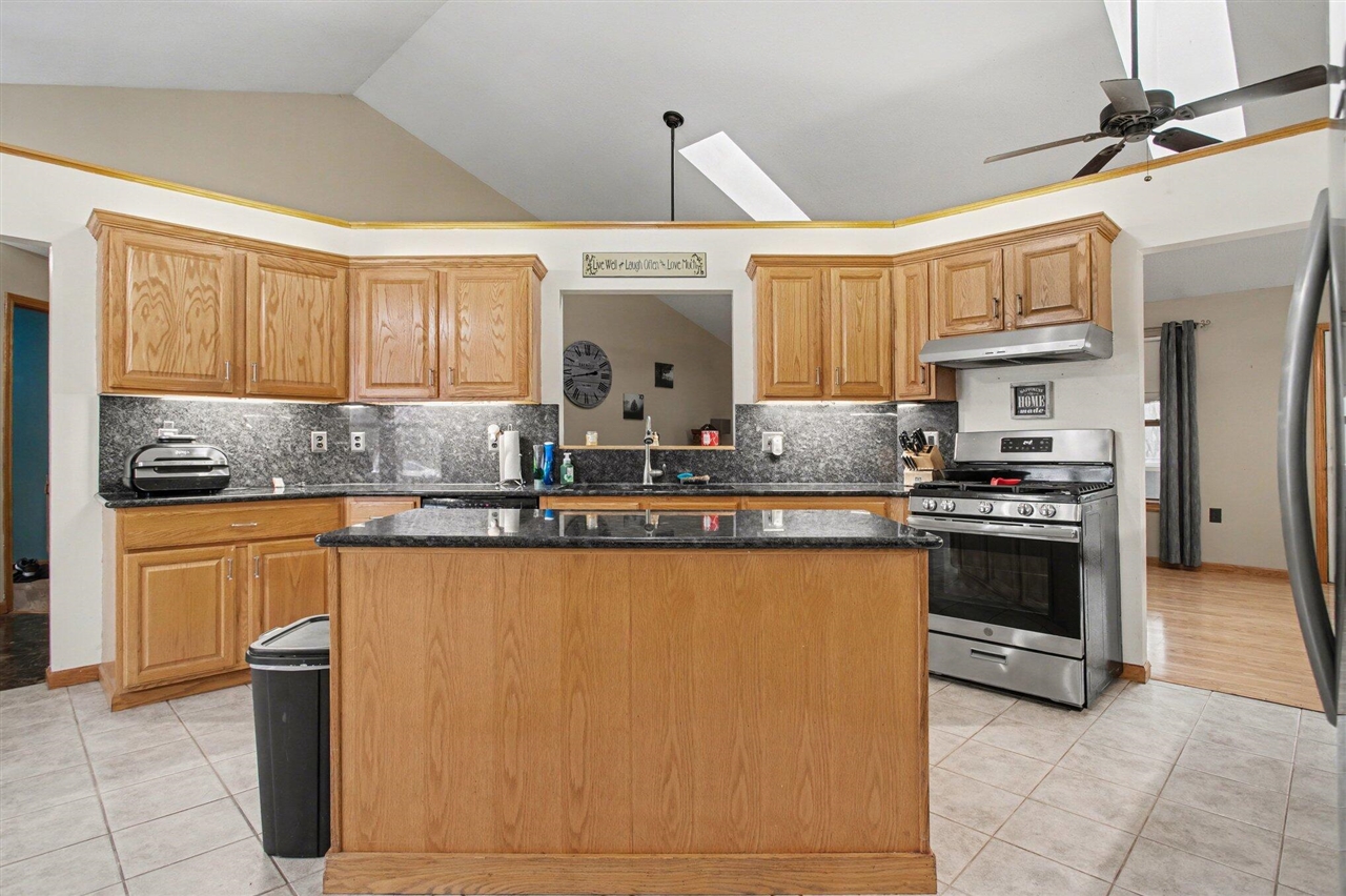 137 Barbadoes Trail, Battle Creek, MI, 49015-8676