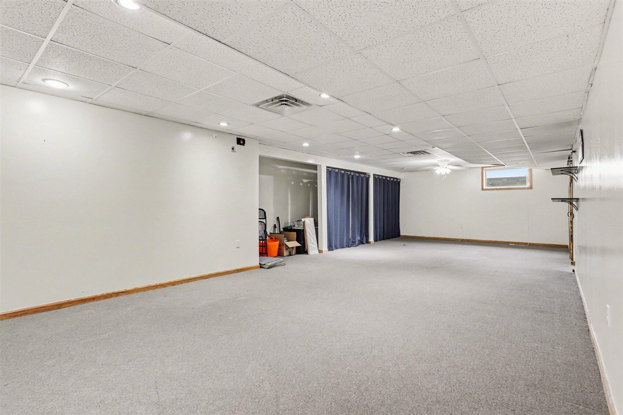 137 Barbadoes Trail, Battle Creek, MI, 49015-8676