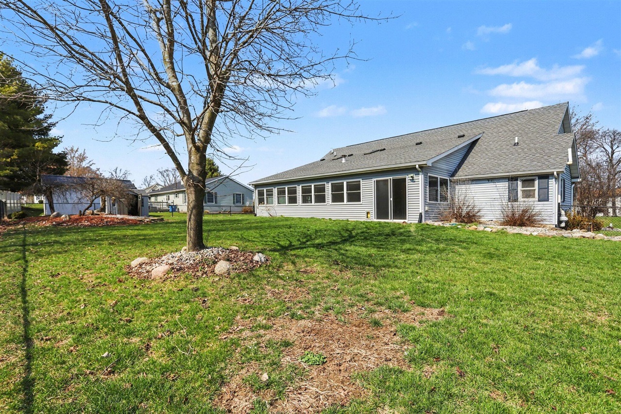 137 Barbadoes Trail, Battle Creek, MI, 49015-8676