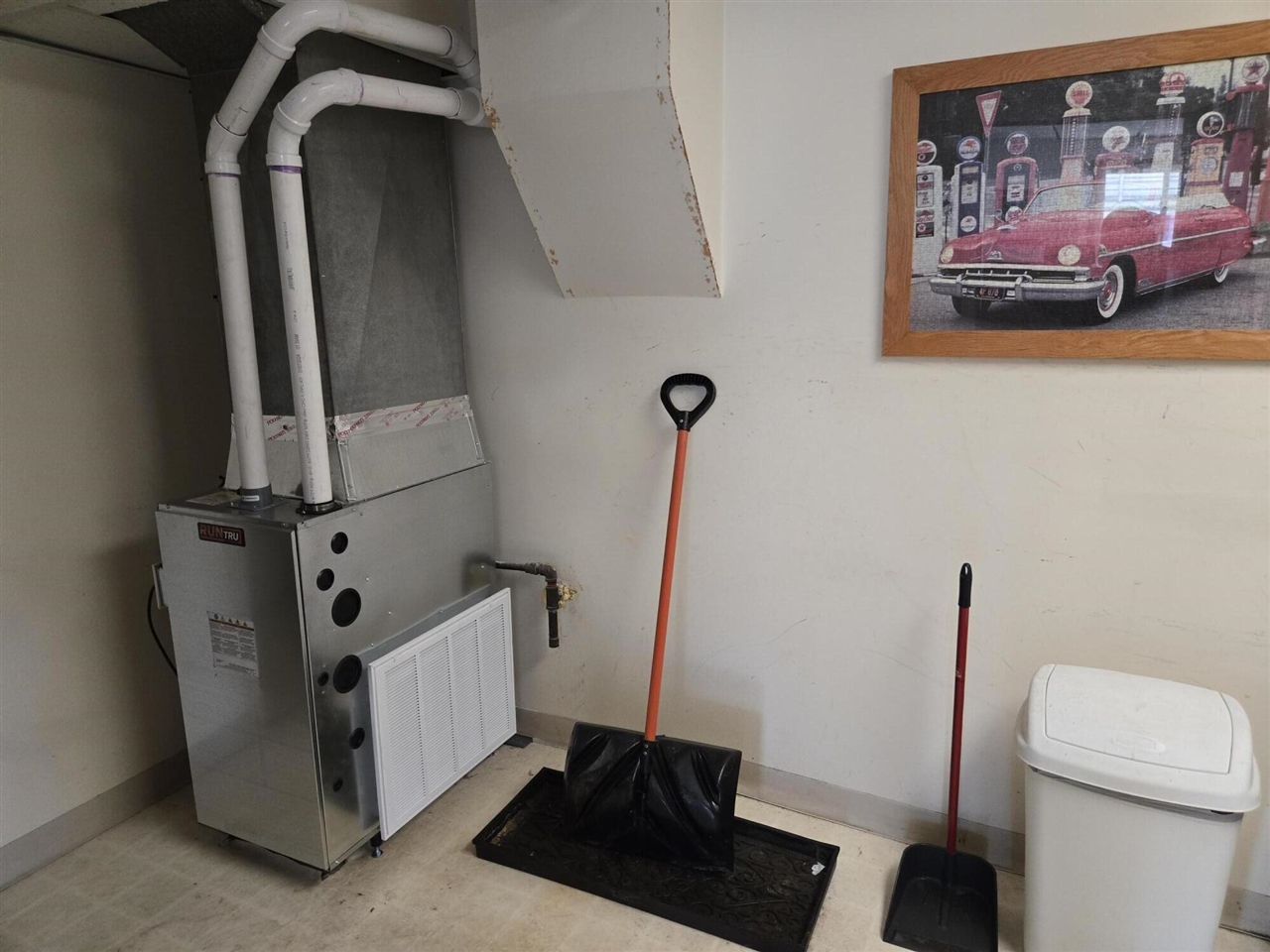 2114 E Ganson Street, Jackson, MI, 49202-3716