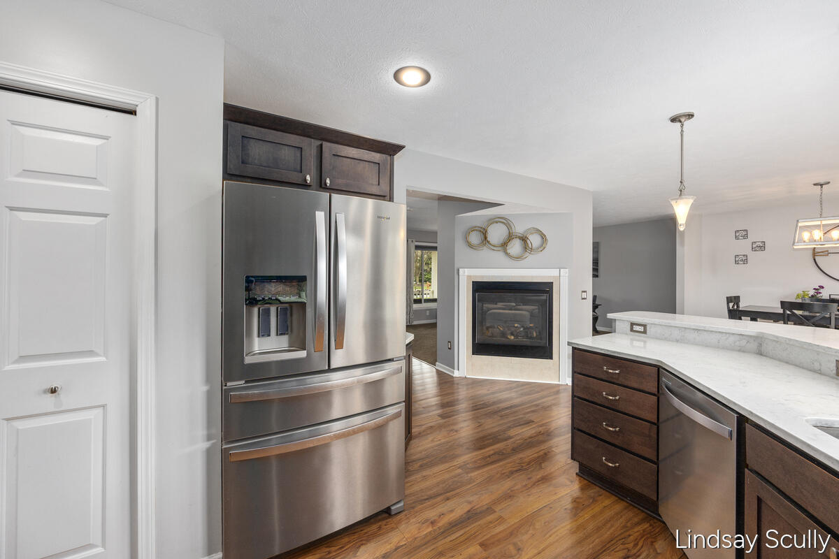 7855 Meadowood Drive, Hudsonville, MI, 49426-7318