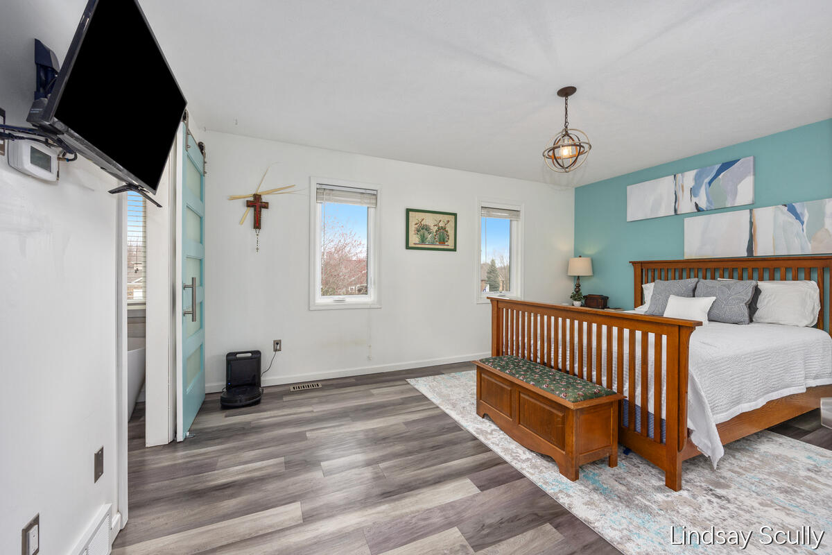 7855 Meadowood Drive, Hudsonville, MI, 49426-7318