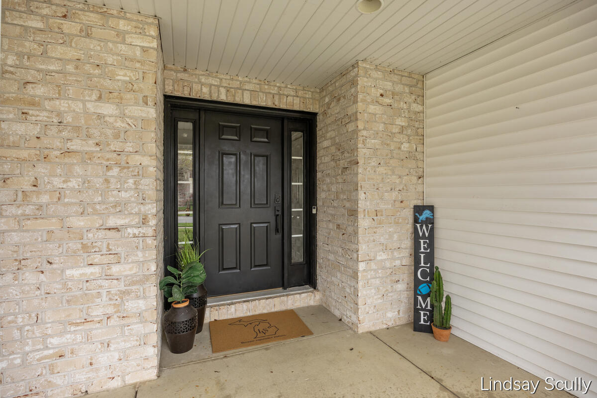 7855 Meadowood Drive, Hudsonville, MI, 49426-7318