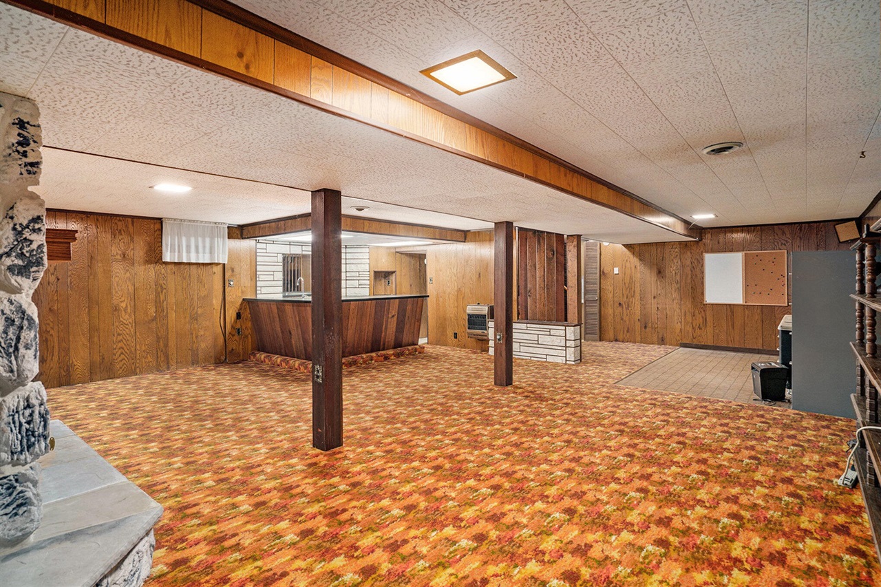 340 W Railroad Street, Centreville, MI, 49032