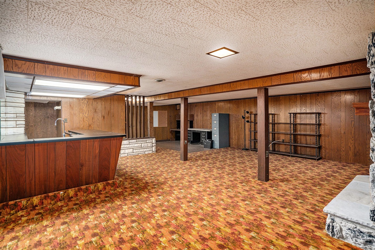 340 W Railroad Street, Centreville, MI, 49032