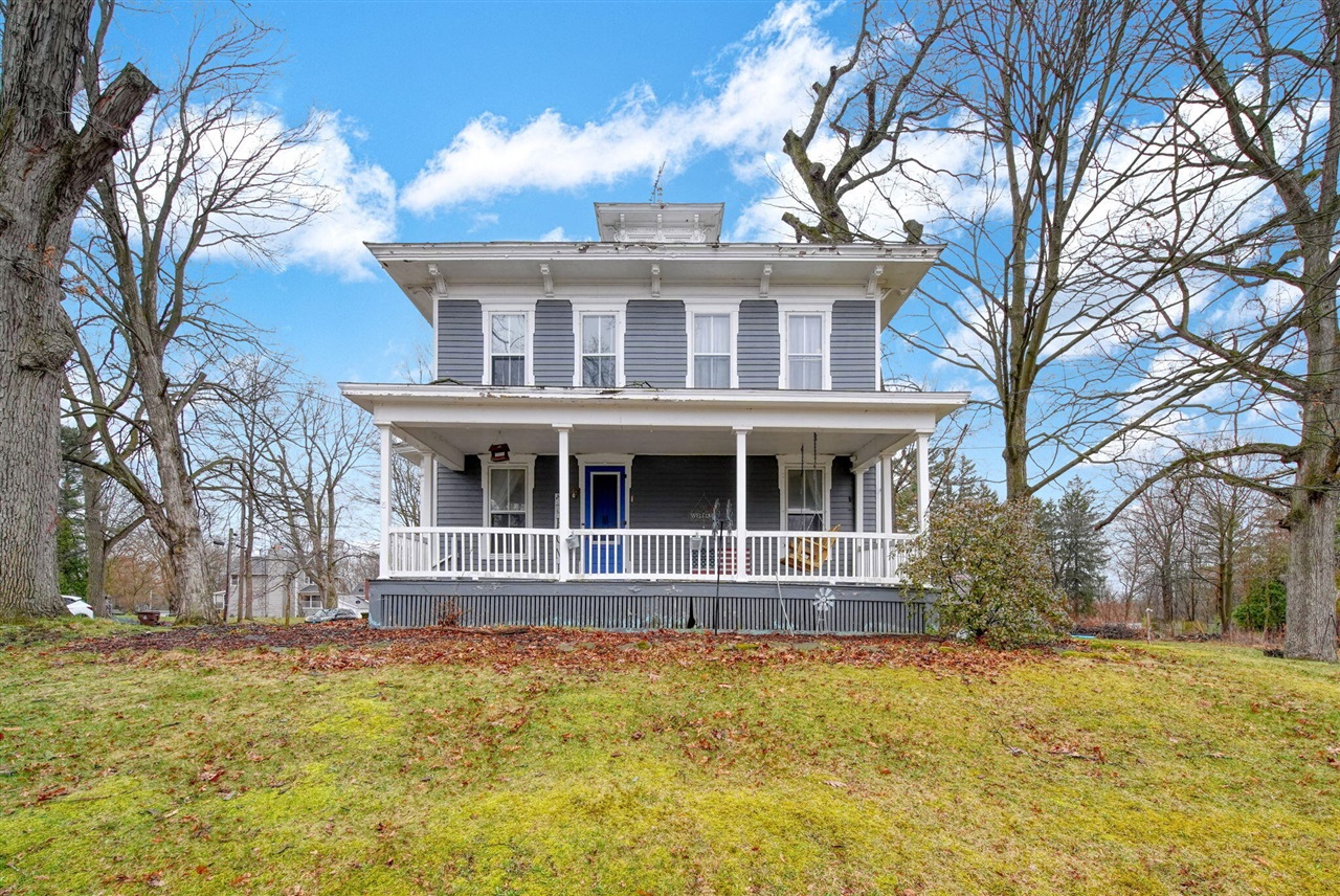 Freeport, MI, 49325-9701