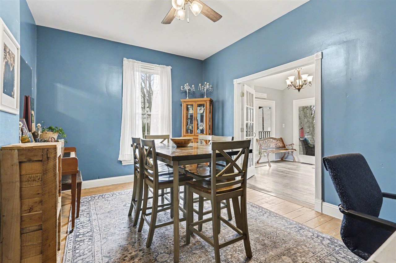 814 French Street, Three Rivers, MI, 49093-2254