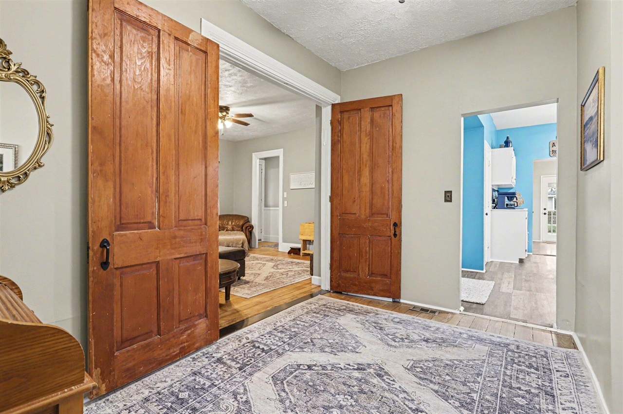 814 French Street, Three Rivers, MI, 49093-2254