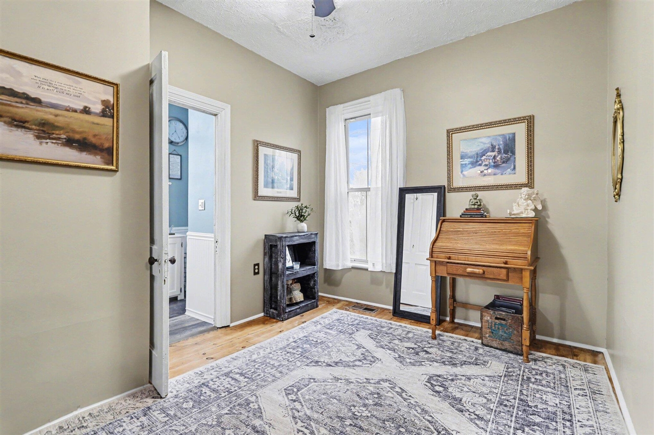 814 French Street, Three Rivers, MI, 49093-2254