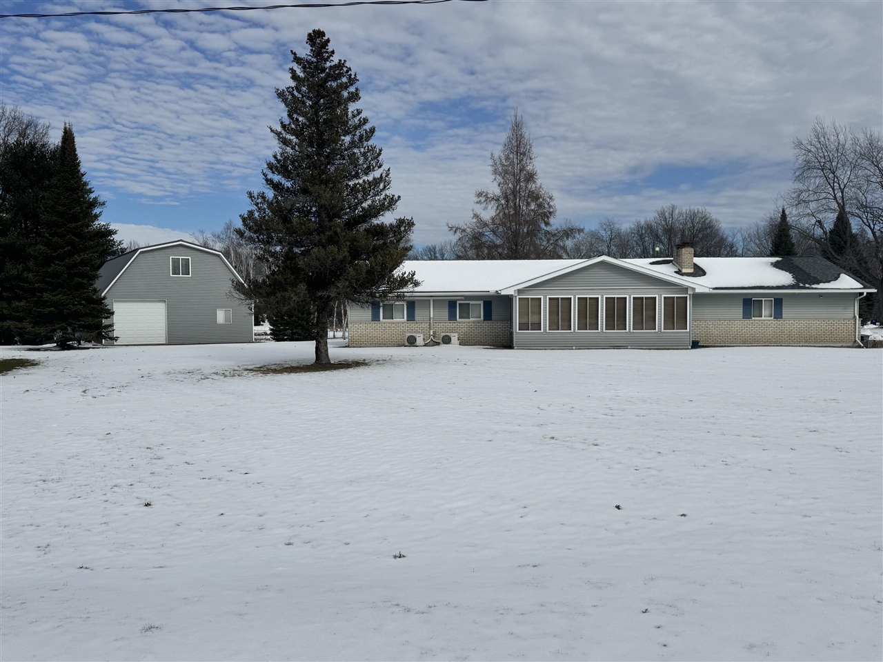 6384 Larch Trail, Lake, MI, 48632-9187