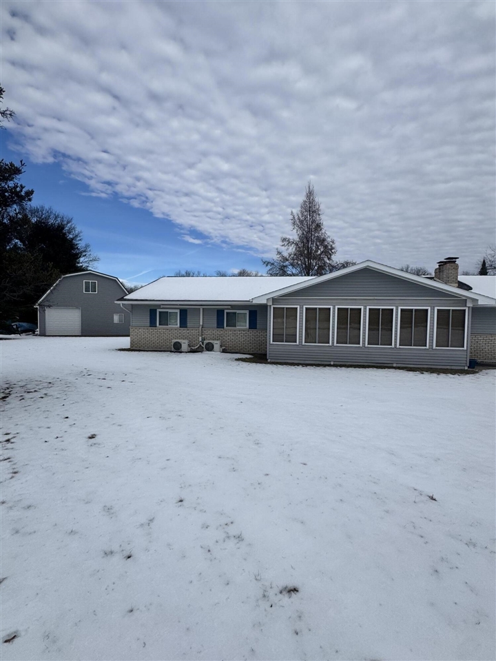 6384 Larch Trail, Lake, MI, 48632-9187